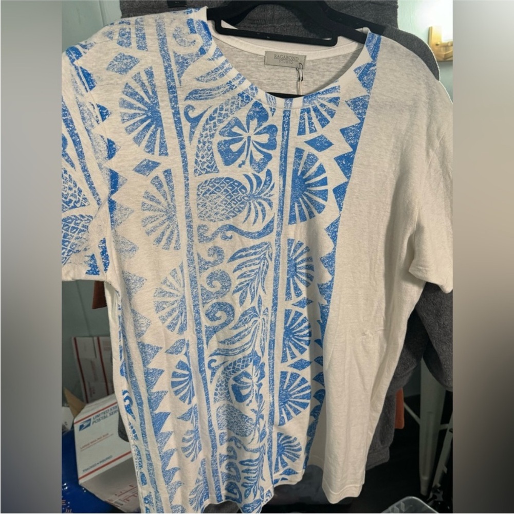 NWOT Free People Ragabond Maui Graphic Tee - Ivory Combo blue - Medium - Picture 5 of 6